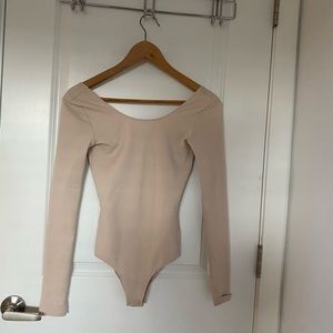 Wilfred bodysuit great condition, barely used